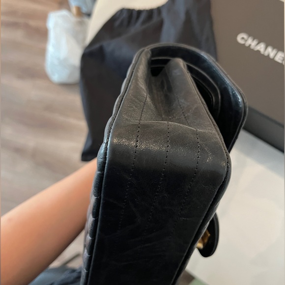 Chanel Classic Flap Black Medium - Picture 10 of 12